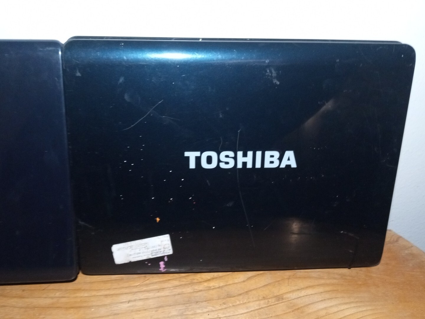 Toshiba PSLC8U-03701Q Laptops 2X (Untested) No Power Supplies