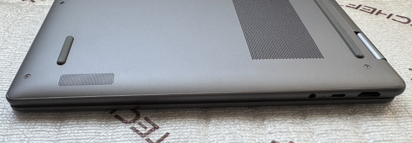Lenovo Yoga 7i 2-in-1 16″ 2K Touch Laptop Ultra 7 256V 16GB RAM 1TB SSD warranty
