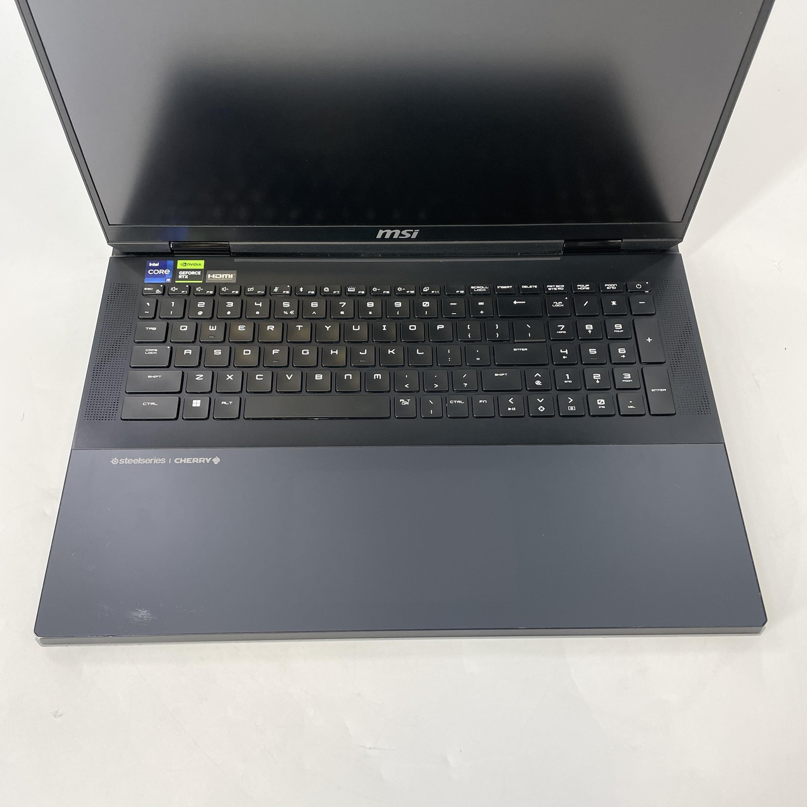 MSI Titan 18 HX UHD+ 2.2GHz i9-14900HX 128GB 512GB/1TB NVIDIA RTX 4090 Very Good