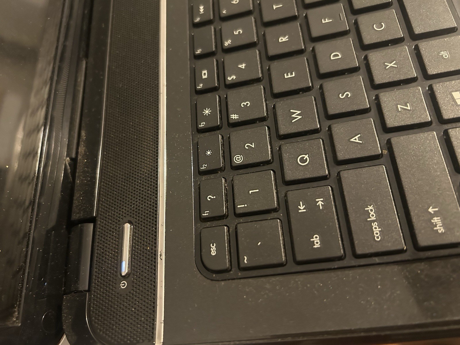 Hp Pavilion G7, Laptop, Nonworking Display for parts or repair ￼