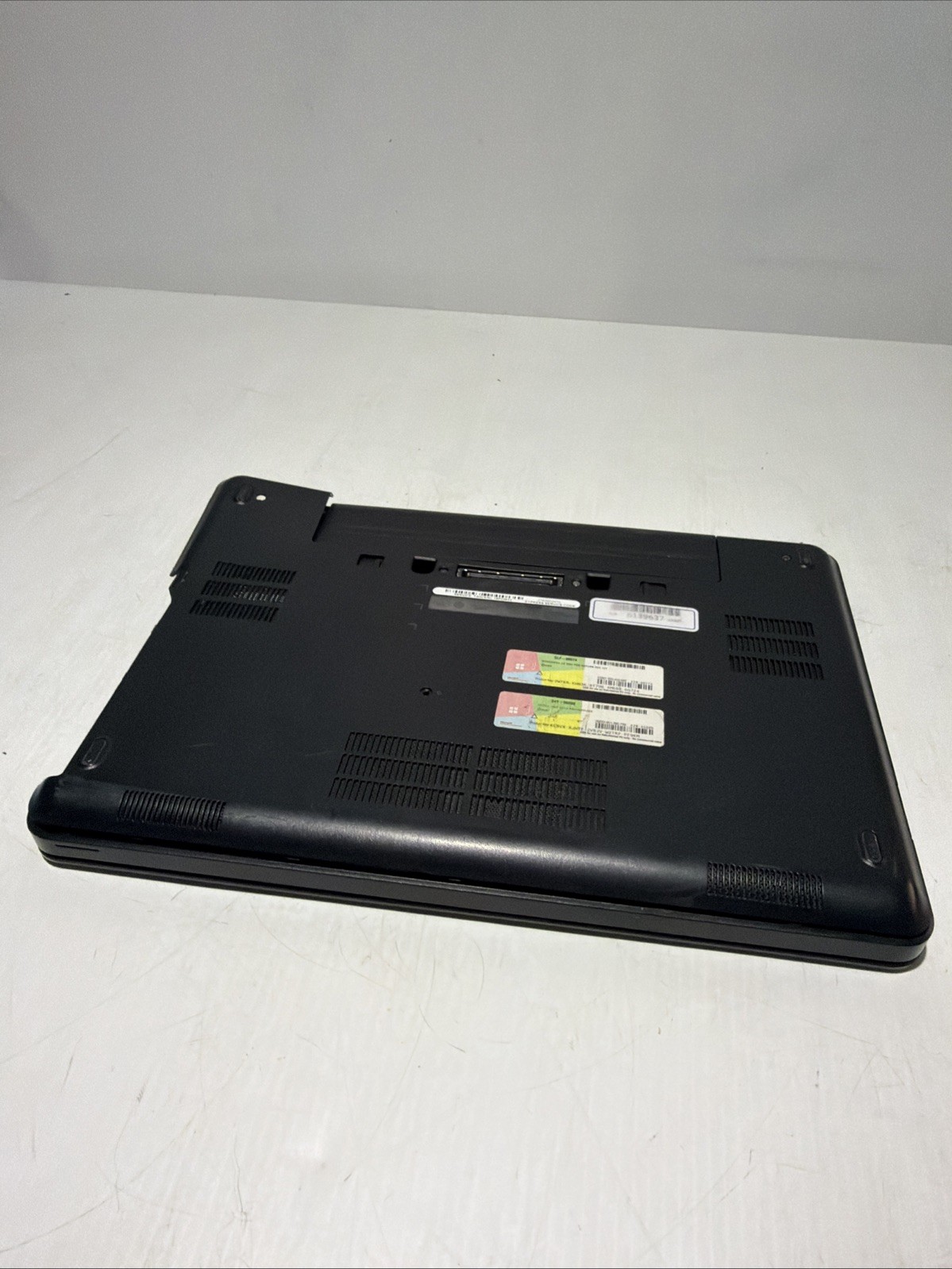 Dell Latitude E5440 14″ Laptop i5-4310U 4gb Ram No Drives Boots Bios No P/S