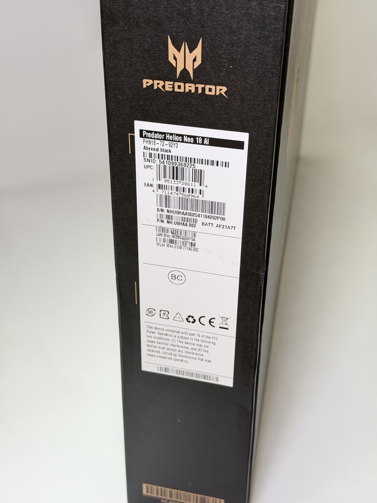 Acer Predator Helios Neo 18 AI IntelCore Ultra 9 RTX 5070 Ti 16GB 1TB SSD 240Hz