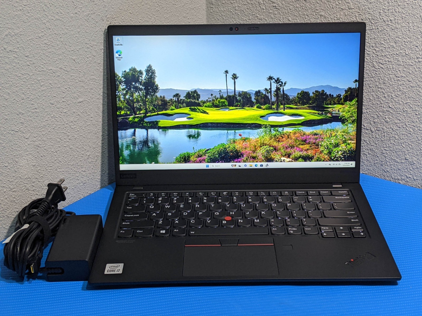 Lenovo ThinkPad X1 Carbon Gen 8 14″ FHD i7-10th 1.8GHz 16GB 512GB SSD W11P +PA