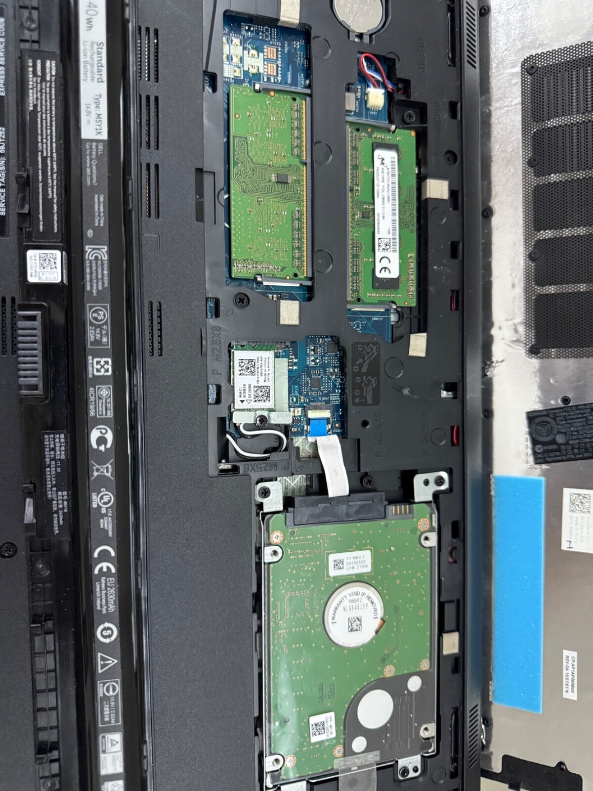 Dell inspiron 15 5555 laptop AMD A8