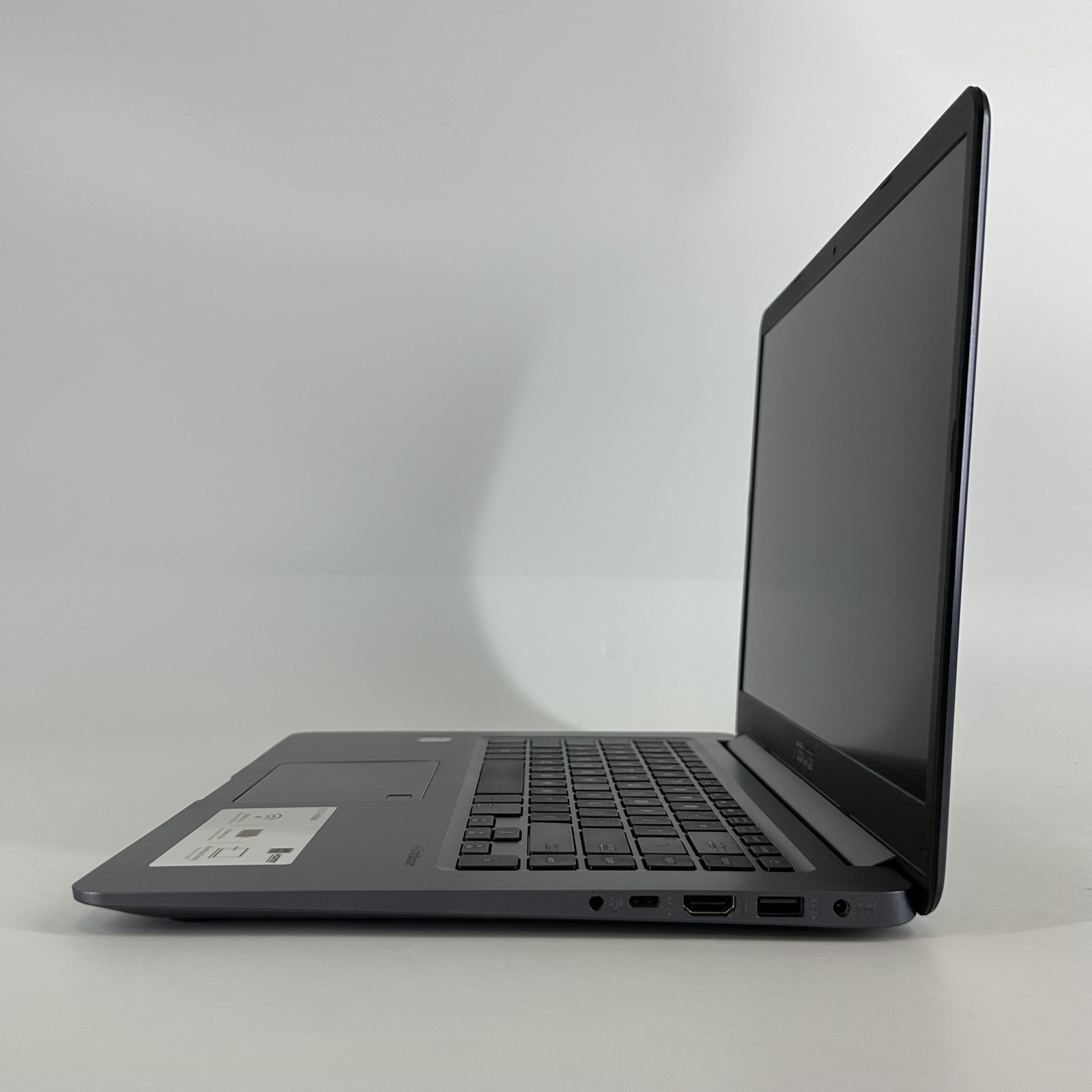 Asus Vivobook 15 Gray FHD i5-8250U 1.60GHz 8GB RAM 1TB HDD Very Good