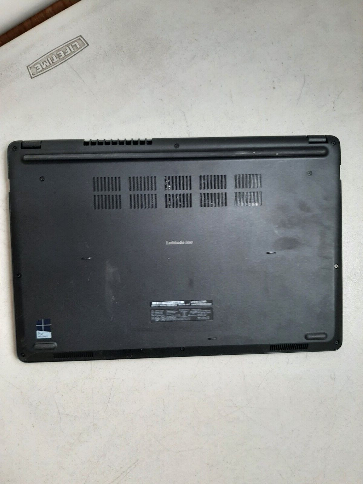 Dell Latitude 3580 15.6″ Laptop i3-7100U 2.4GHz 4GB 256GB SSD Win11 #97