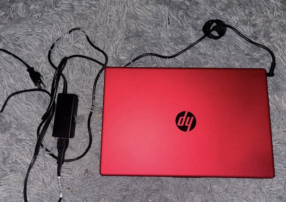 HP 15.6″, Laptop Intel Pentium Processor 4GB RAM, 128GB UFS, Scarlet Red, Window