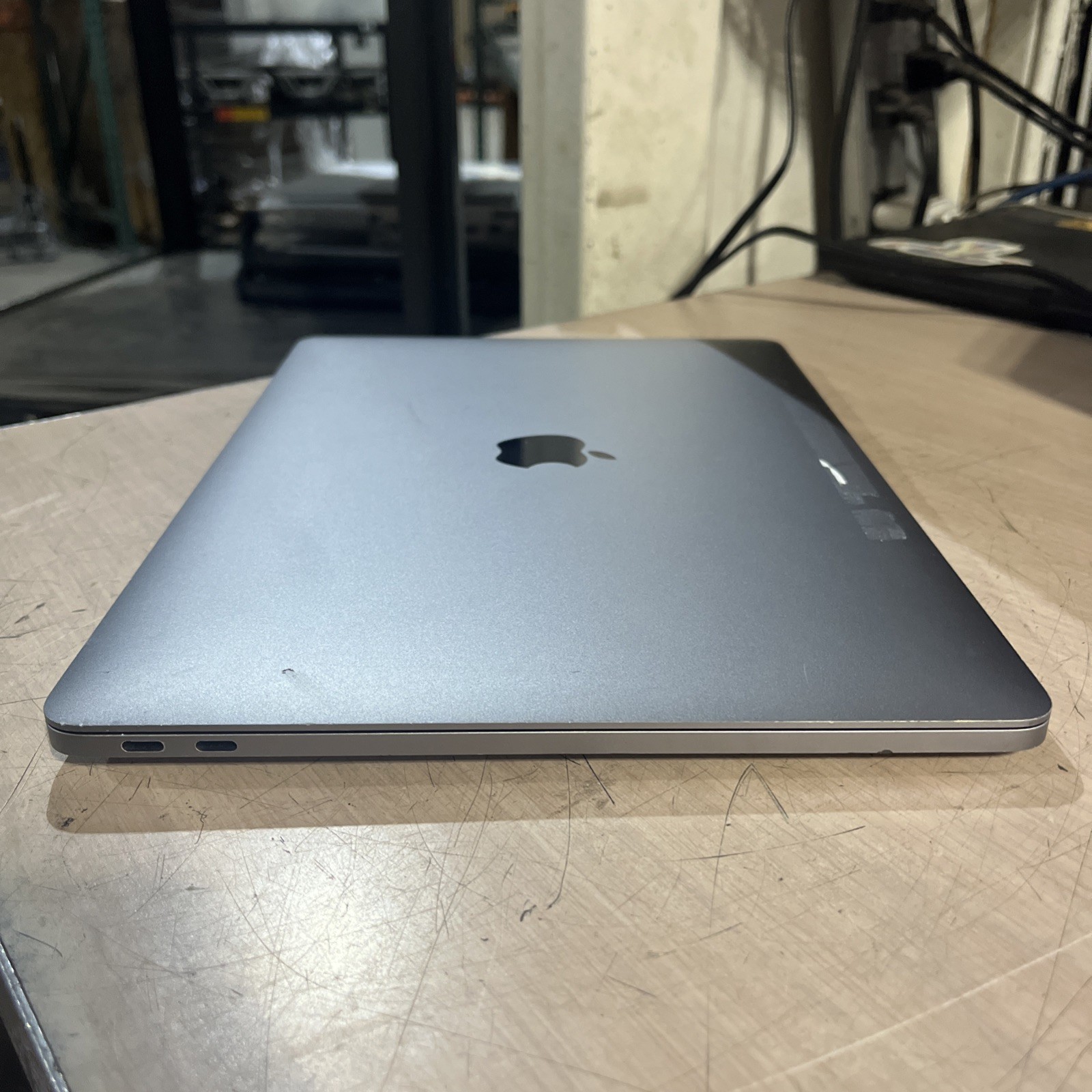 APPLE MACBOOK PRO 13″ MID-2017 CORE I5-7360U 2.3GHZ 8GB RAM NO HD