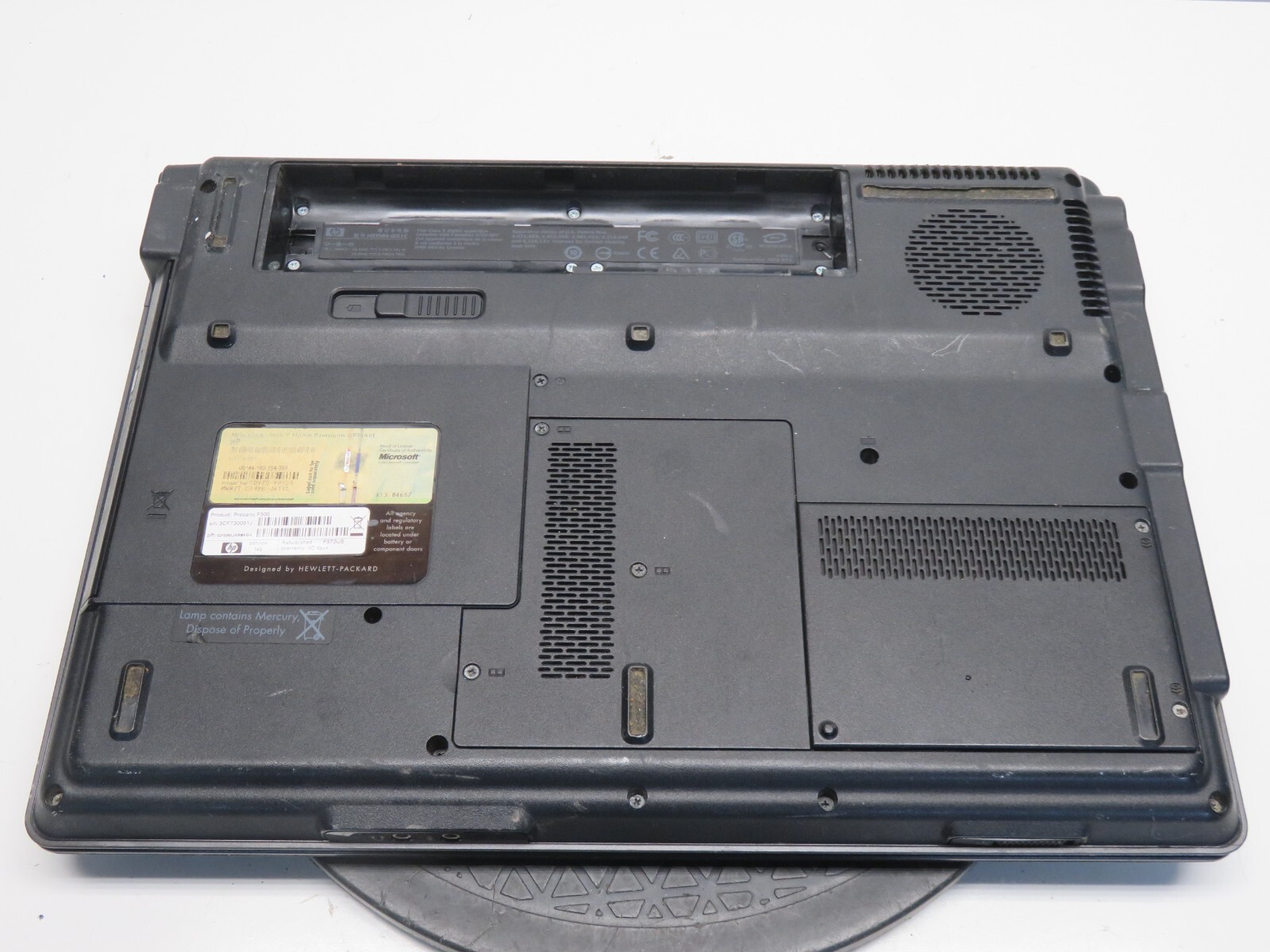 Compaq Presario F500 AMD Athlon 64 X2 TK-53 1.7 GHz 1GB NO HDD No Batt