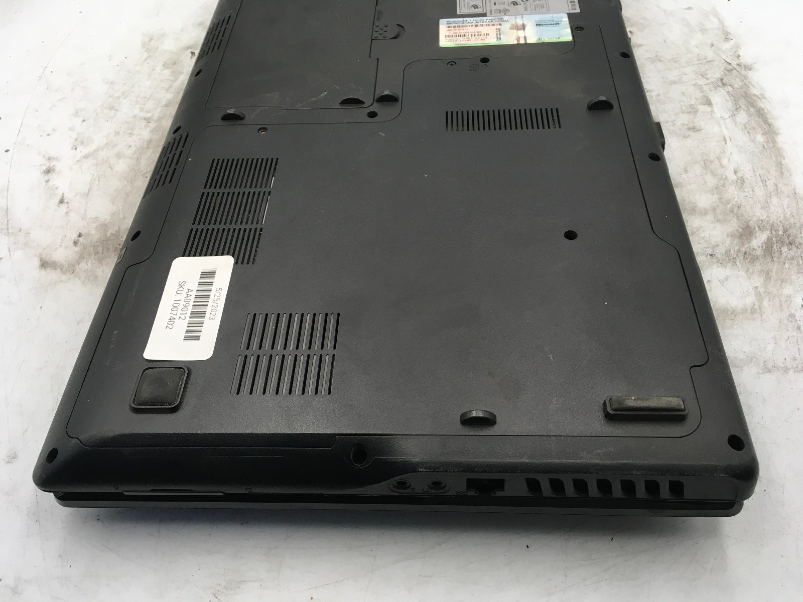 MSI CR620 LAPTOP – FOR PARTS/FREEZES – INTEL I3 330M – 4GB RAM – NO OS -READ- BB