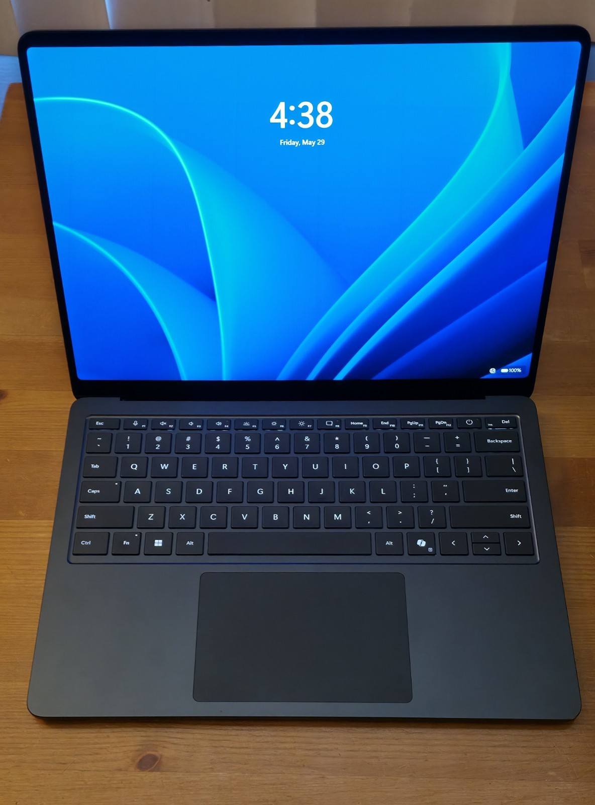 Microsoft Surface Laptop 7th Edition, 13.8″ Ultra 5 236V, 16GB RAM, 256GB
