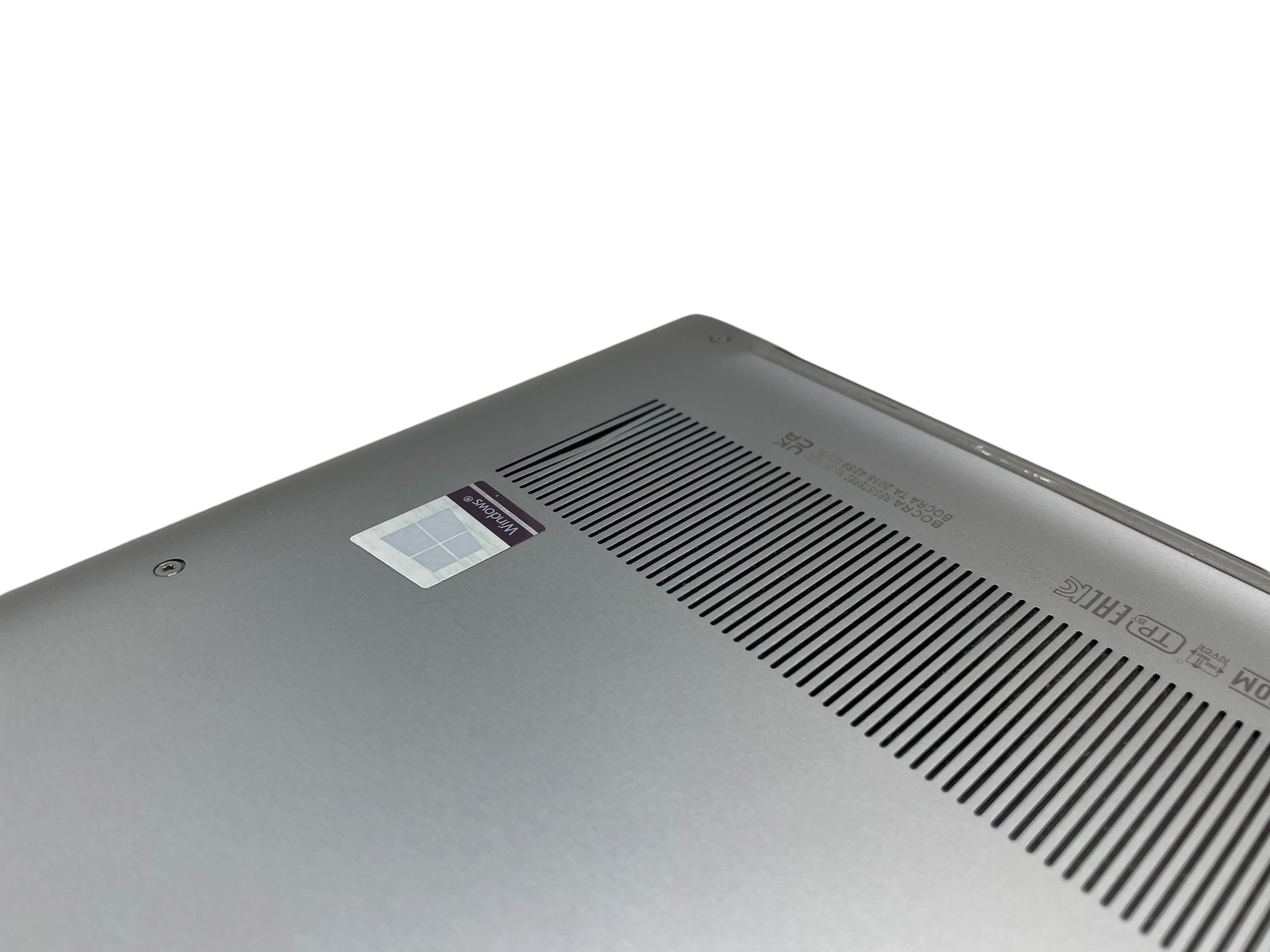 Dell Precision 5550 15″ – i7 2.6GHz – 16GB RAM – 256GB SSD – Grade D