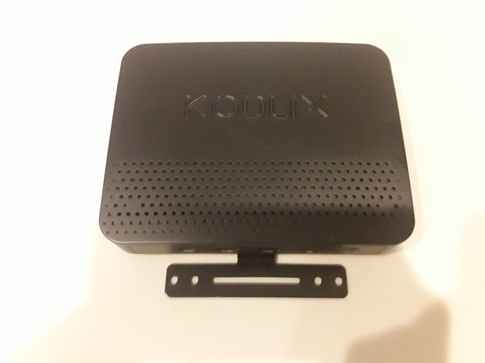 KODLIX GN41 – Intel Celeron N4100 (2.4GHz) /8GB RAM/64 GB EMMC HDD/WiFi/BT4.2