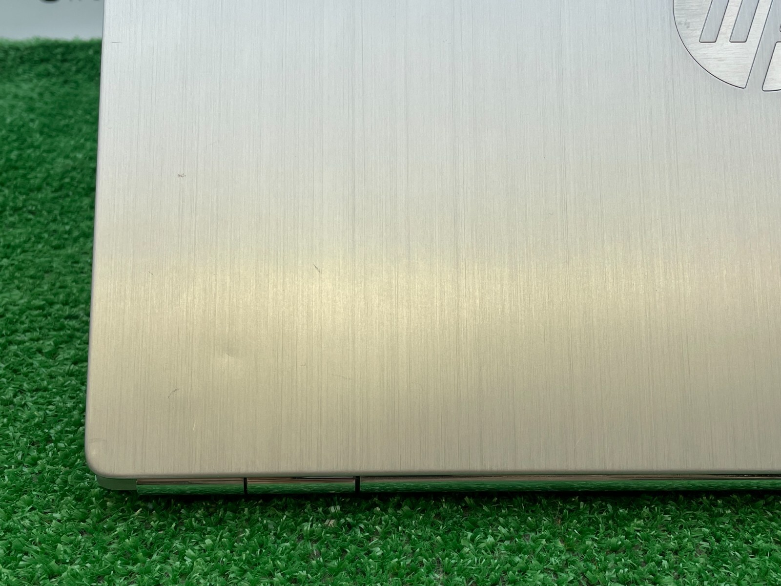 Used HP Chromebook 13 G1 Laptop Intel m7-6Y75 1.20GHz / 16GB RAM / 32GB SSD