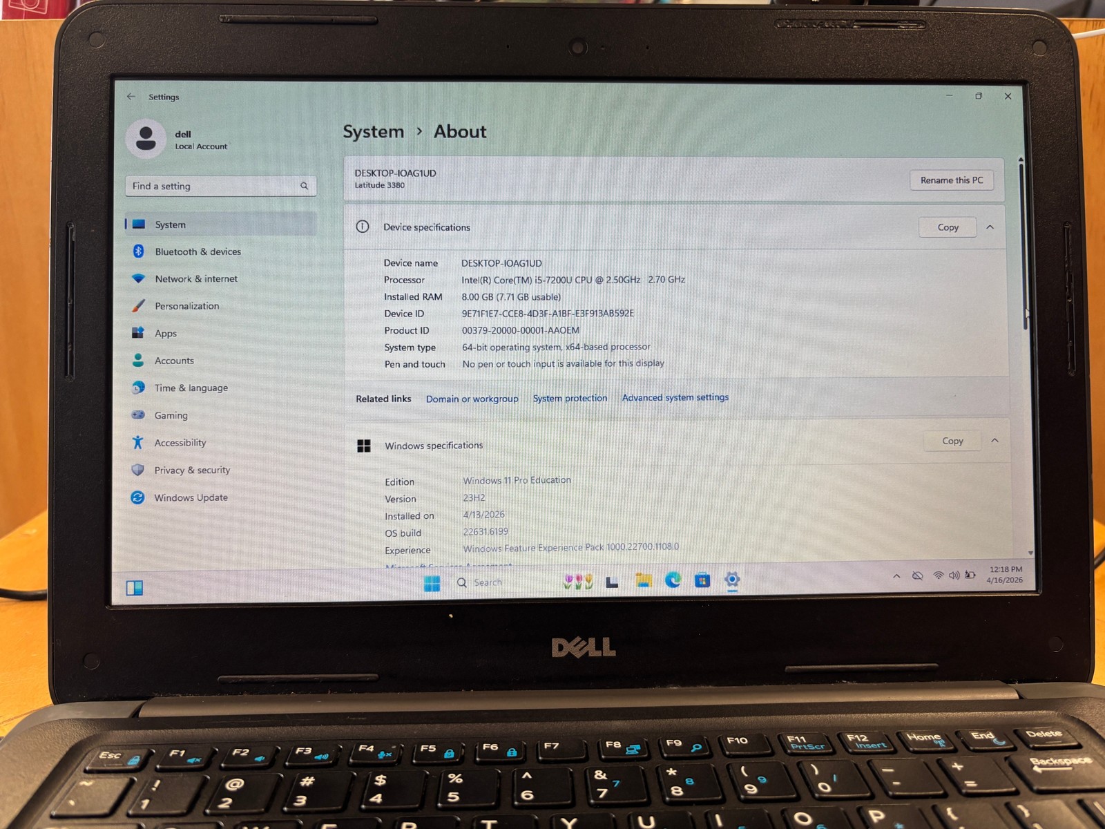 Dell Latitude 3380