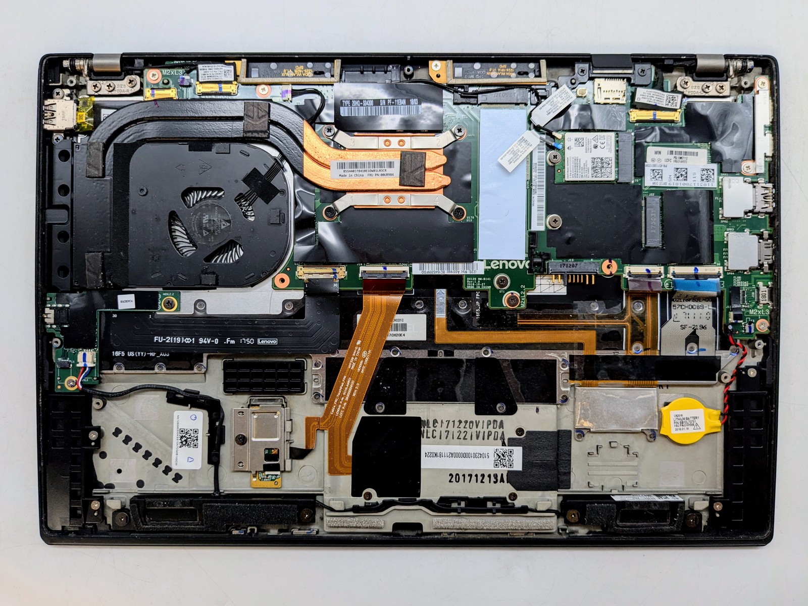 Lenovo ThinkPad X1 Carbon 5th Gen 14″ FHD I7-7600U 16GB Motherboard *READ*