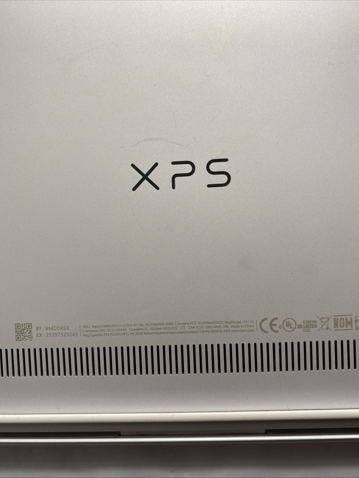 Dell XPS 13 – 512GB SSD, Intel Core i7 10th Gen 16GB RAM – No Box No Cable