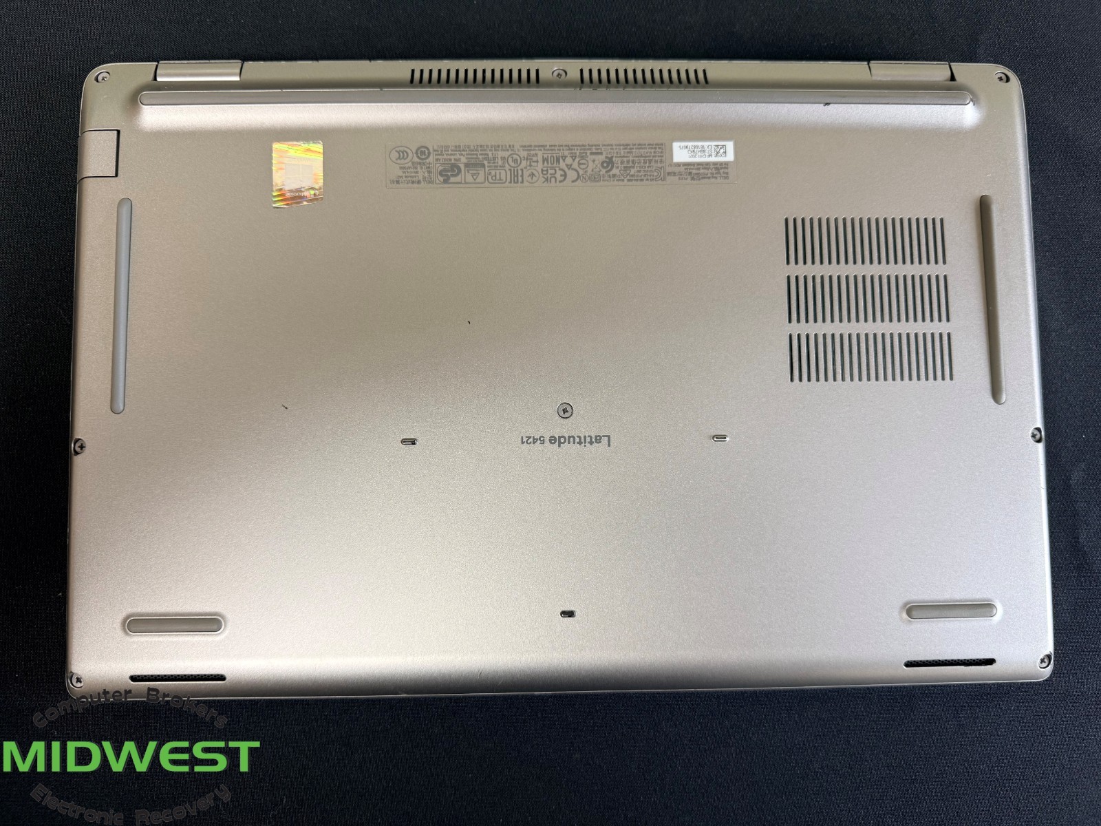 Dell Latitude 5421 i7-11850H 2.5GHz 16GB RAM No OS/HDD/SSD