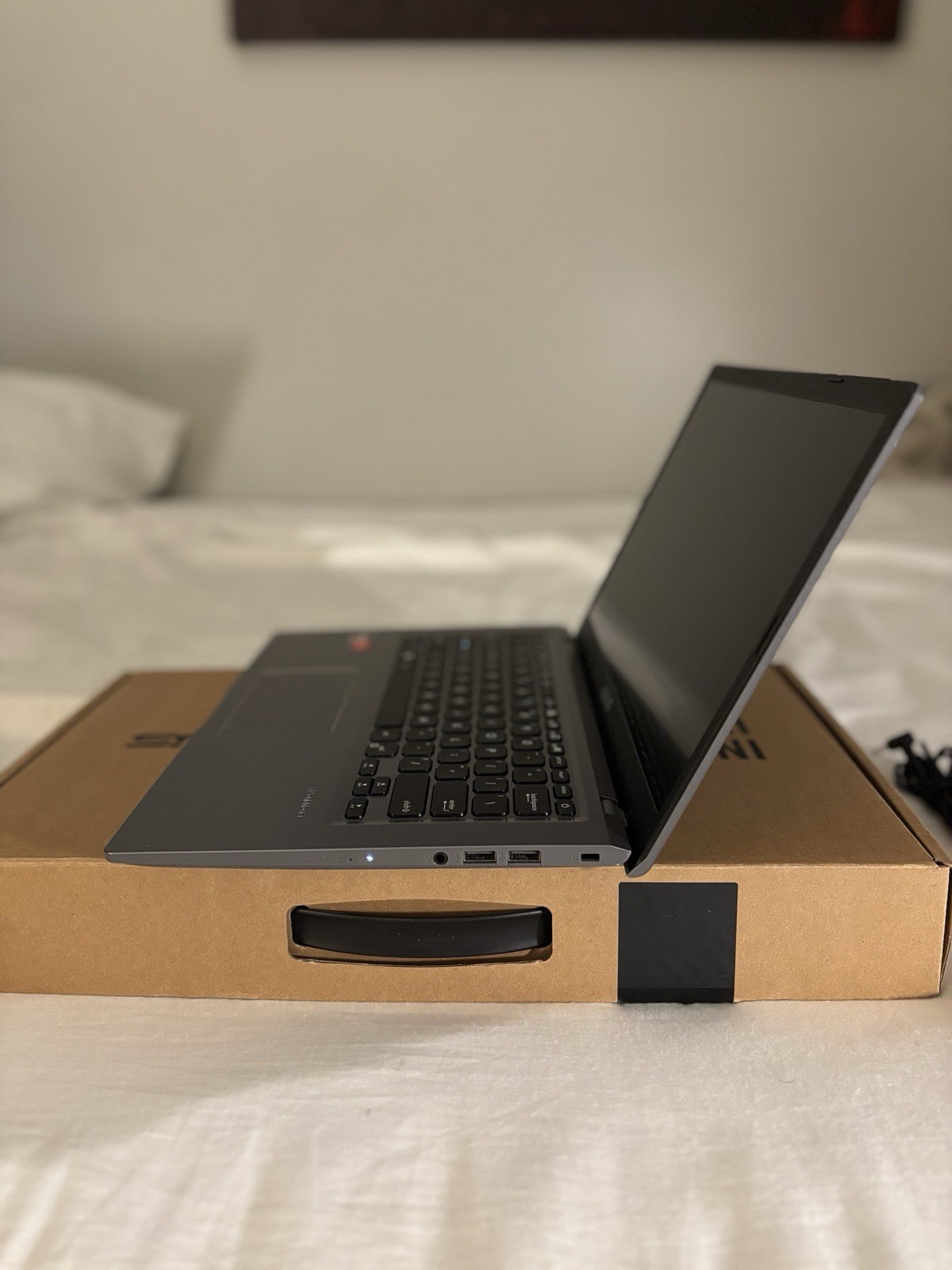 ASUS VivoBook 14″ Laptop Ryzen 3 8GB RAM 128GB SSD Windows 11 Gray M415D