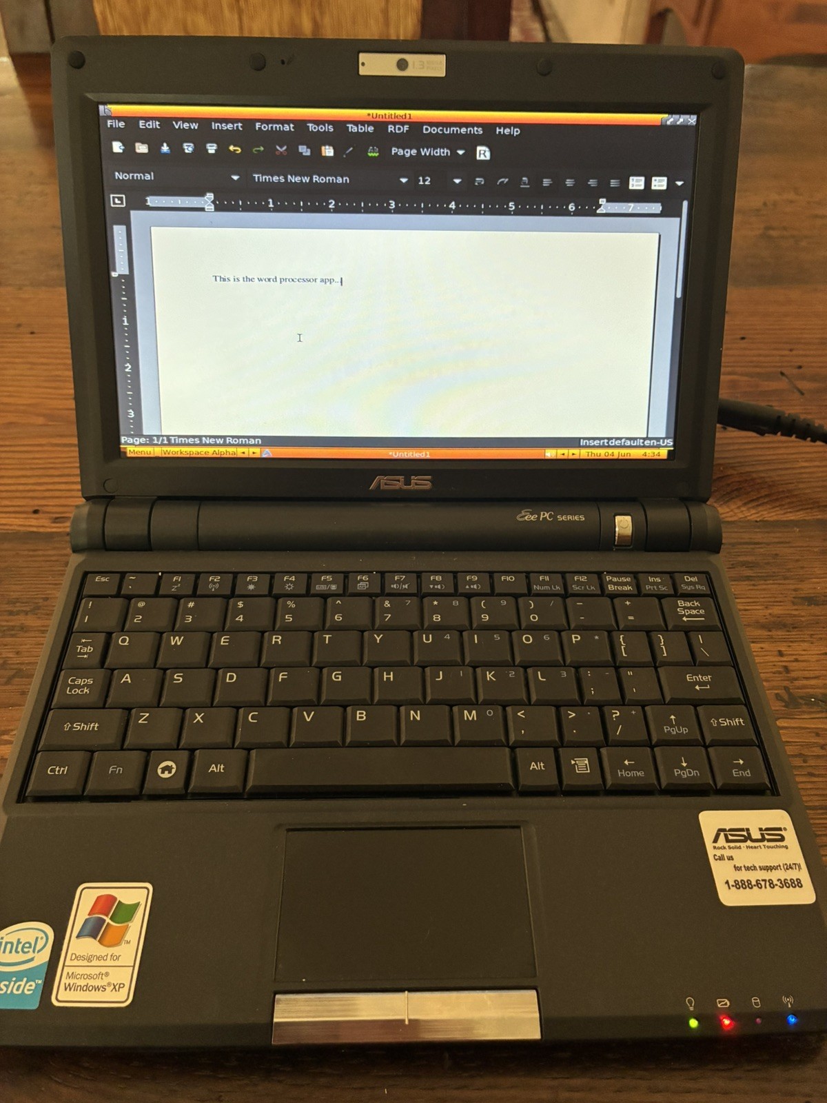 ASUS Eee PC 900 Black Netbook Computer Intel 2GB Ram 15GB SSD Charger Linux