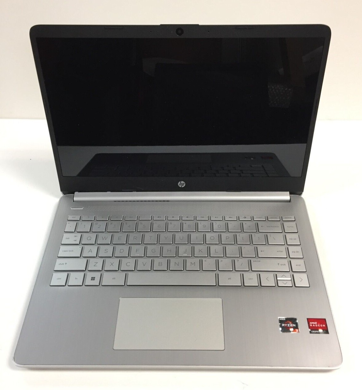 HP Laptop 14-fq0110wm 14″ FHD IPS AMD Ryzen 3 3250U APU Win11H in S Mode Silver