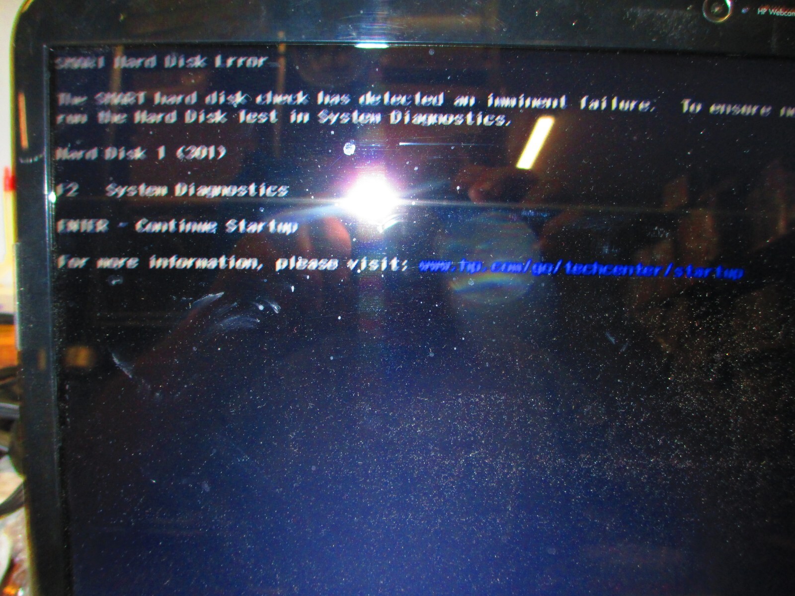 HP & Acer 17″ both turn on but need to be fixed see pictures for details (Parts)