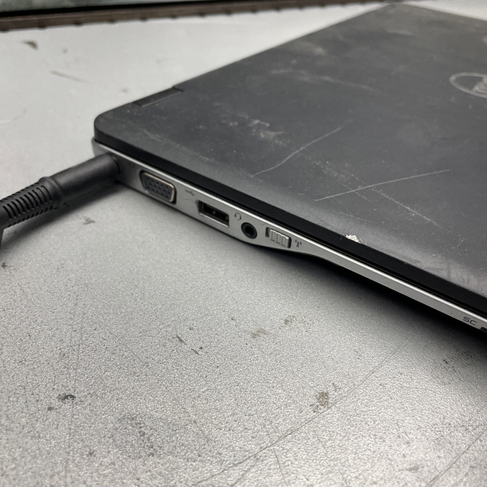 Dell Latitude 6430u Intel i5-3437u Win 10 257GB SSD 6GB Ram
