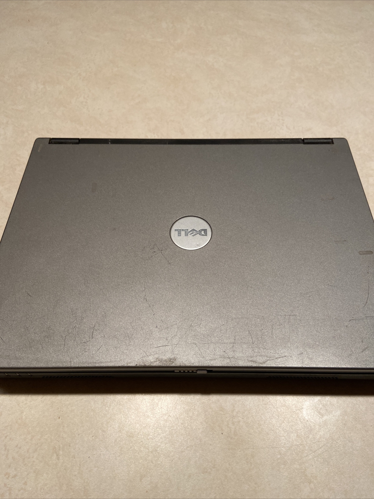DELL INSPIRION B130 WINDOWS XP INTEL PP21L LAPTOP COMPUTER NEEDS REPAIR / PARTS