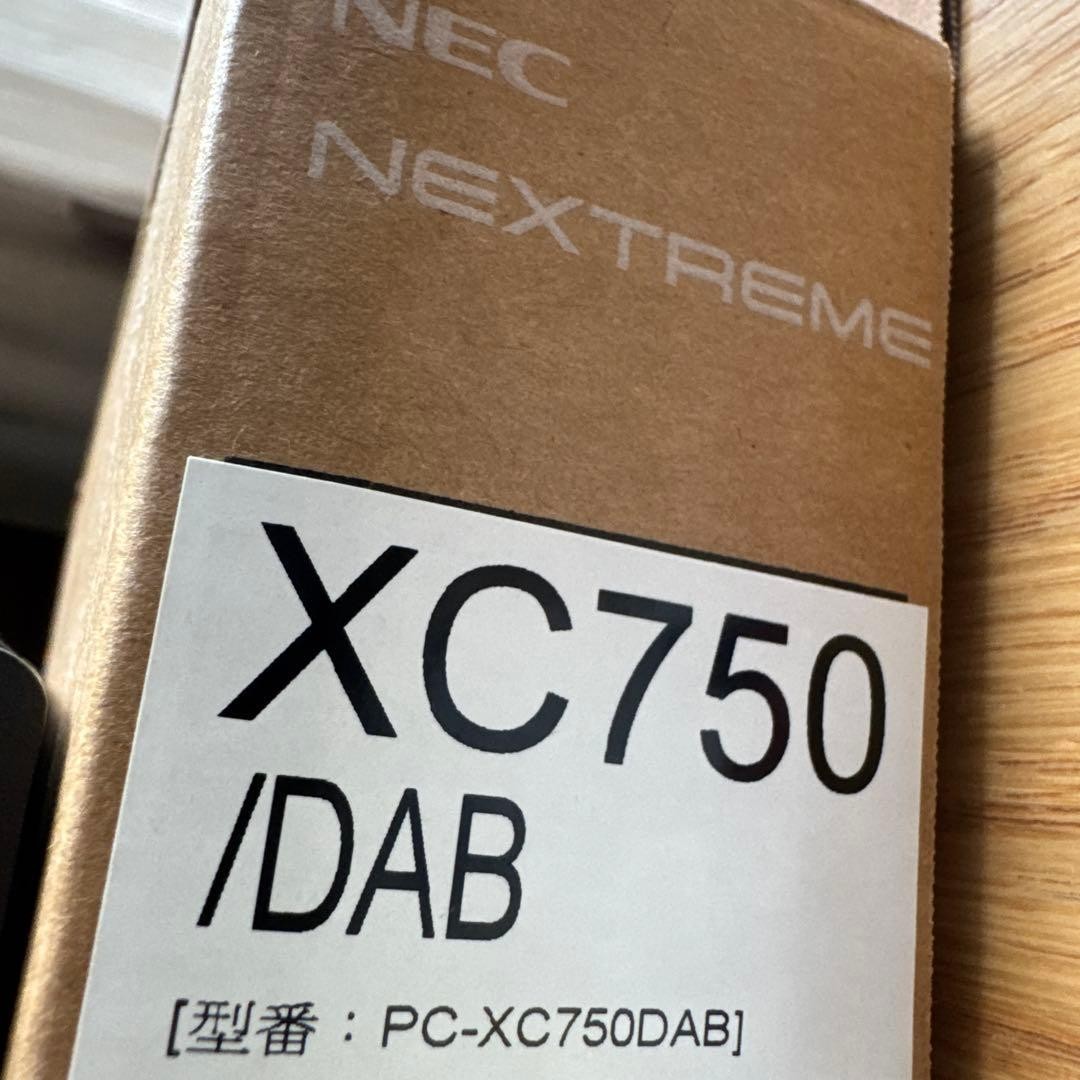 NEC Lavie NEXTREME Carbon i7 1195G Iris Xe 16GB SSD 512GB 14″ WUXGA Win 11 Home