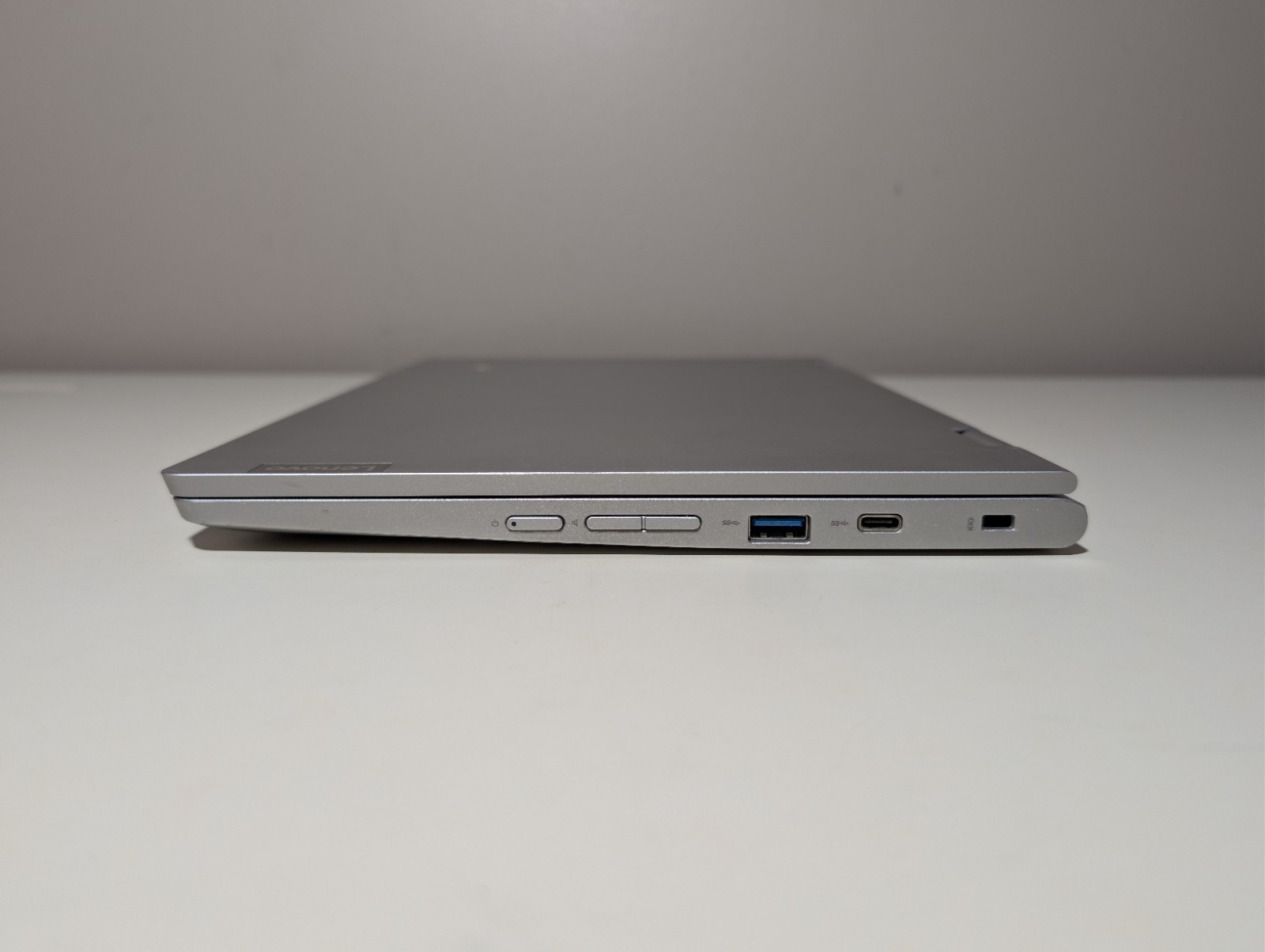 LENOVO CHROMEBOOK C340 x360 2-in-1 | CELERON N4000 4GB RAM 32GB SSD