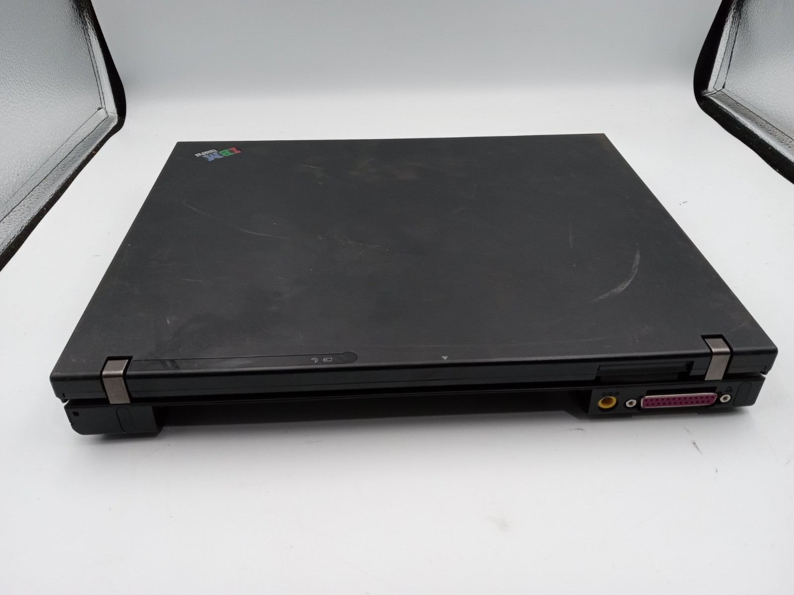 IBM ThinkPad R51 2883-GKU Laptop Intel Pentium M 1.6GHz – PARTS / REPAIR -RR