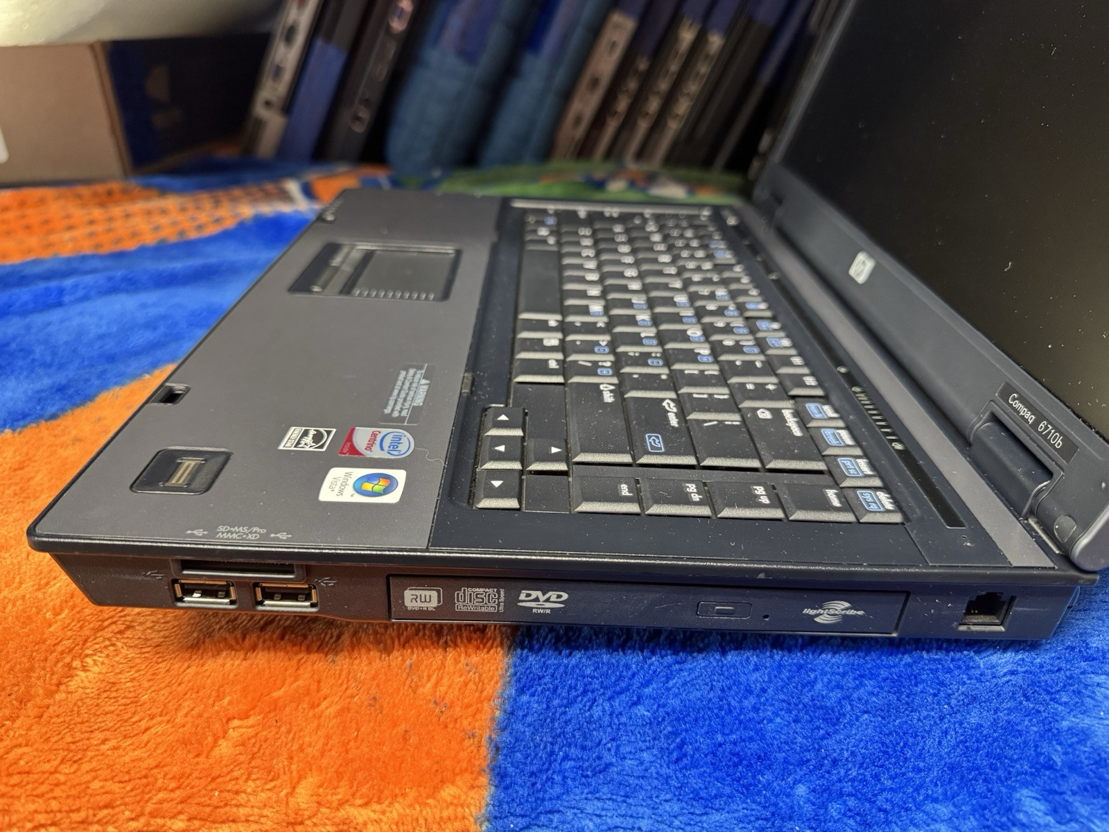 HP 6710b 15.4”, Win10pro, Intel C2D 2.20, 150 GB, 2.5 GB, DVD-RW, Wifi, #005