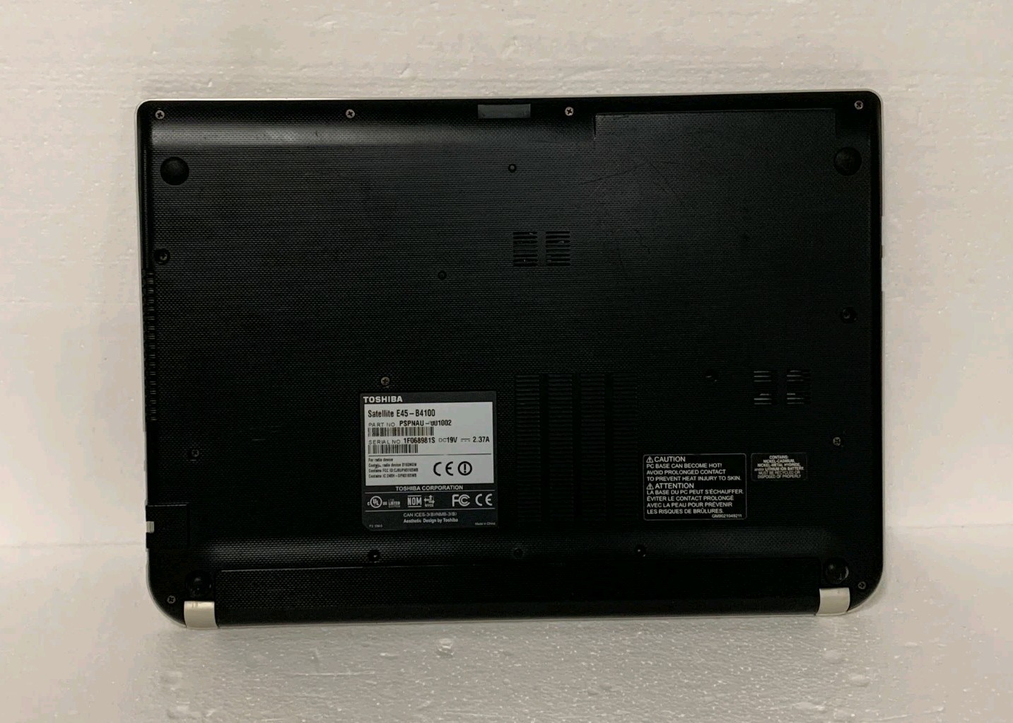 Toshiba Satellite E45-B Laptop, Intel Core i5-5200U, 6GB RAM, 800GB HDD, Win 8.1