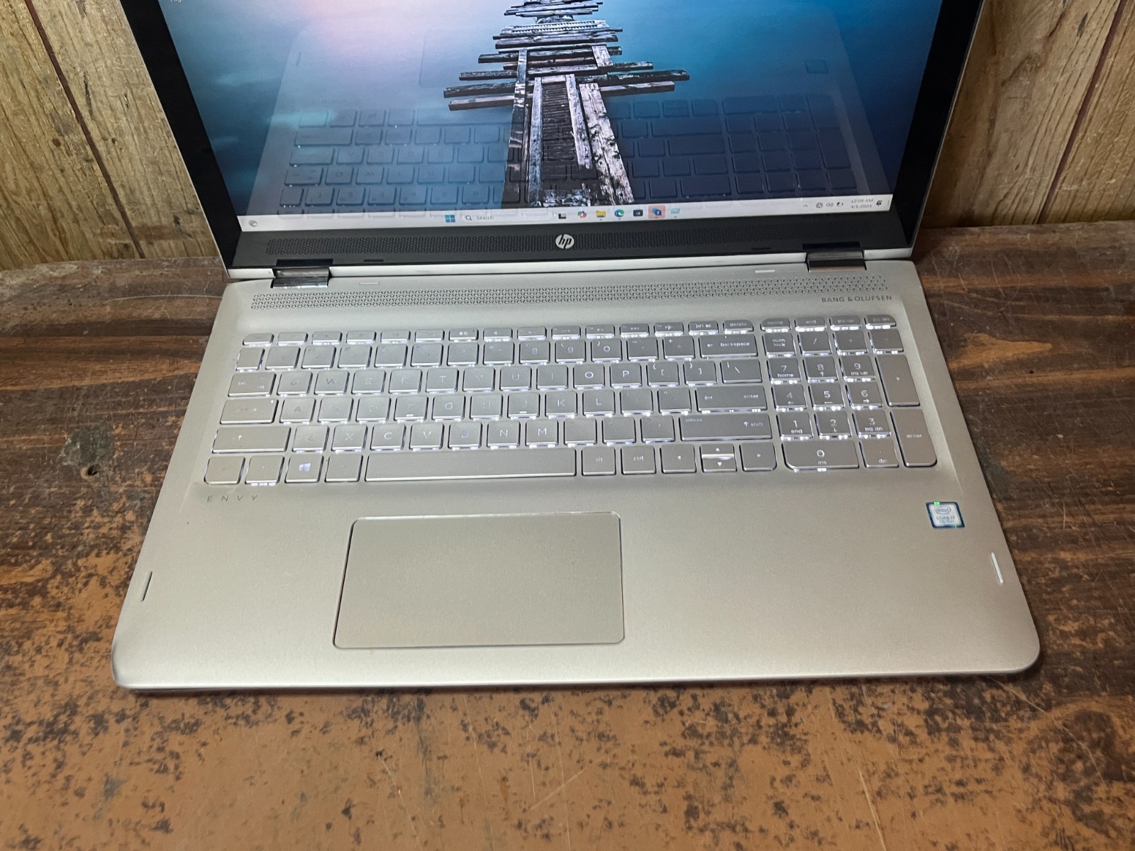 HP Envy x360 15-aq166nr 15.6″ 4K Touch Win 11 Laptop i7 7th 12gb 128gb 1tb HDD