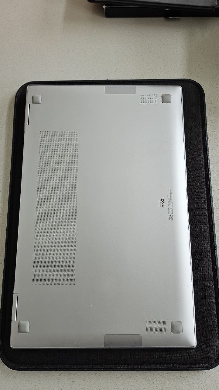 Samsung Galaxy Book2 Pro 360 15.6″, Intel Evo i7, convertible Laptop +S Pen Case