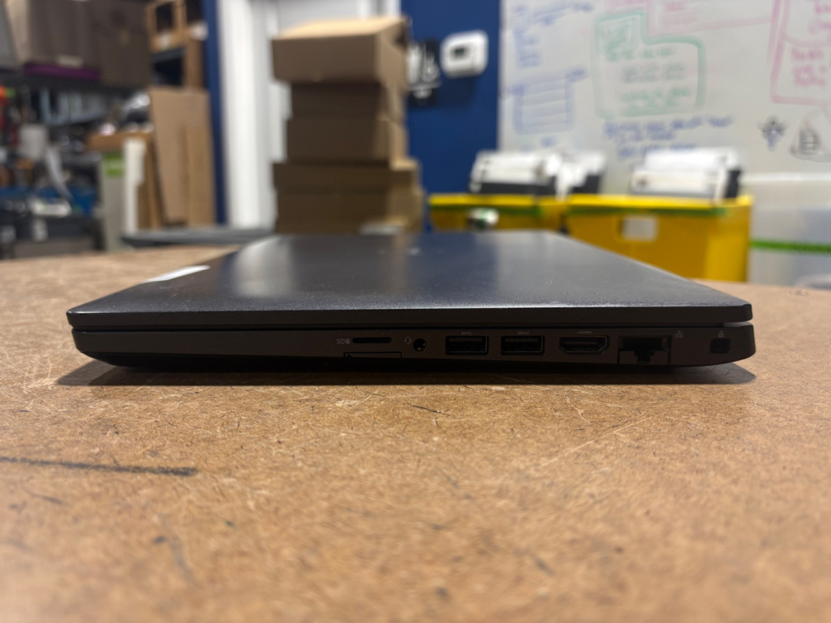 Dell Latitude 5400 14″ FHD i5-8365U 8GB RAM 256GB SSD No Charger/OS