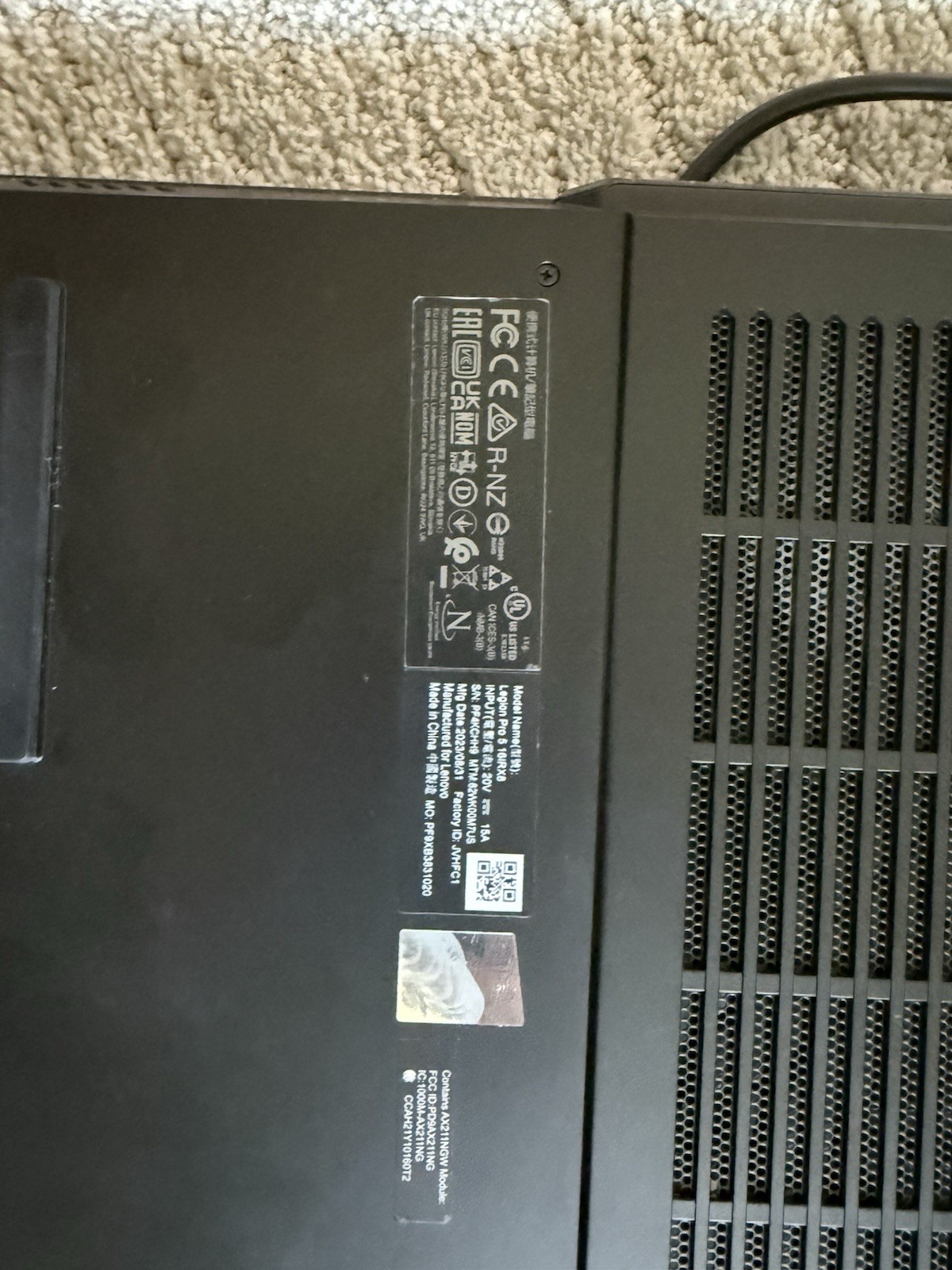 Lenovo Legion Pro 5 16IRX8 16″ 300 Nits (1TB SSD, Intel Core i9 13th Gen., 5.40