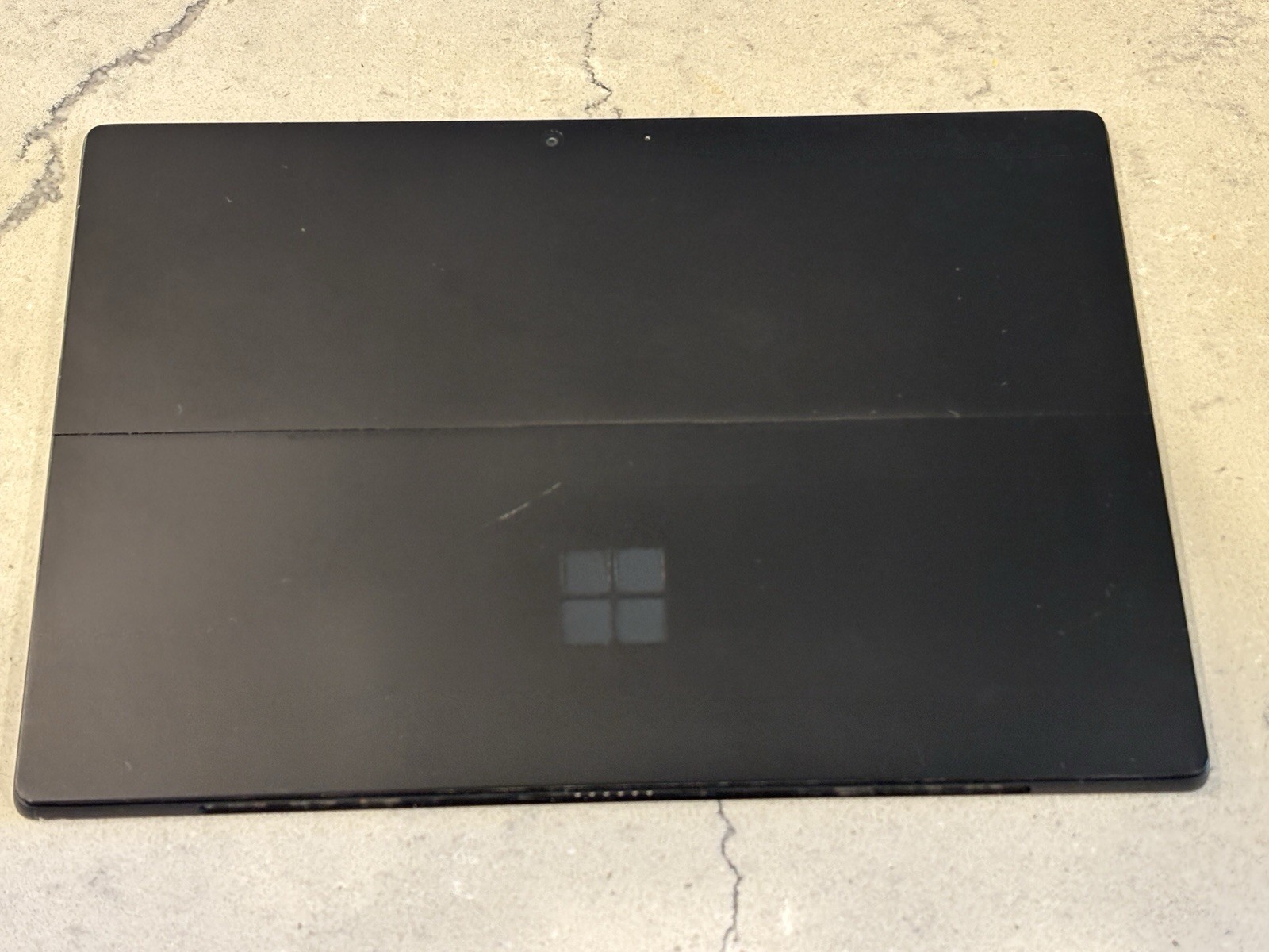 Microsoft Surface Pro 7+, Intel i5 ~ 8GB 256GB SSD ~ M1960 ~ NO OS
