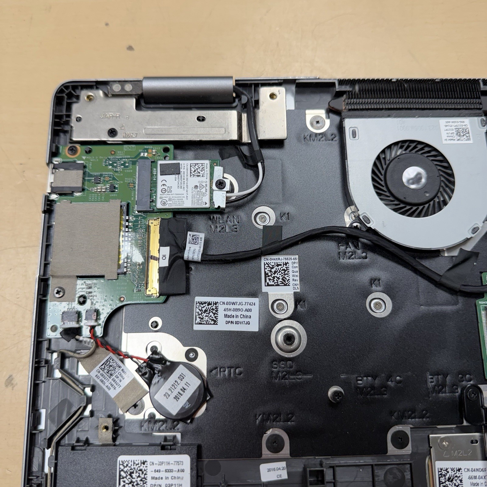 Dell Inspiron 15 7569 2 in 1 Core i7-6500U @2.50GHz 12GB NO HDD NO OS READ