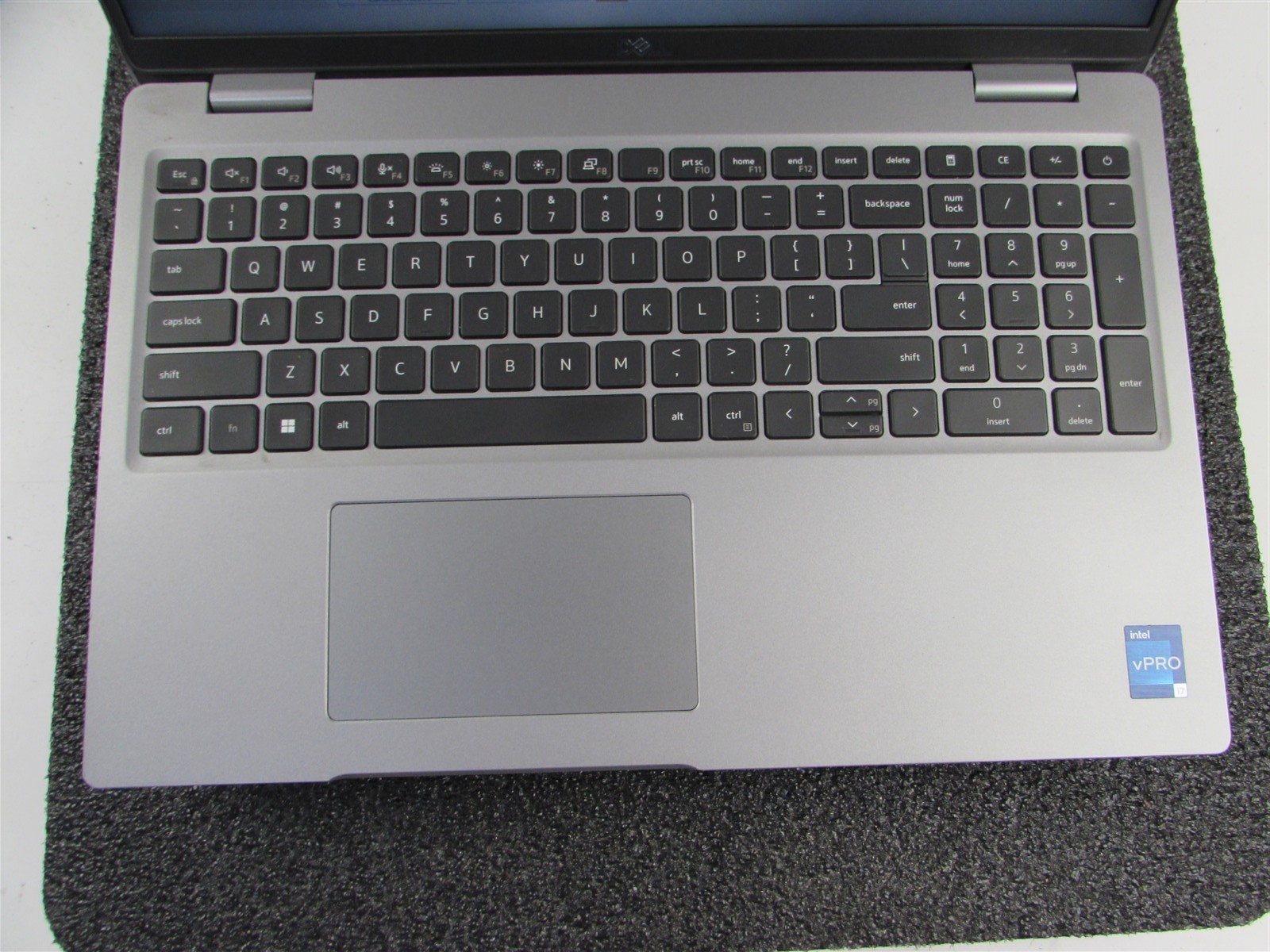 DELL PRECISION 3570 1920X1080 FHD CORE I7-1265U 512GB SSD 16GB RAM T550 NO O.S