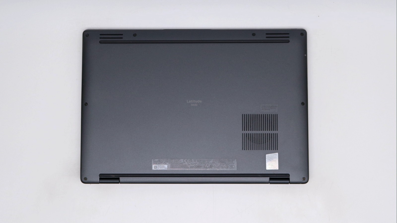 Dell Latitude 9430 14″ i7-1265u 32GB 1TB – Fair READ DESC