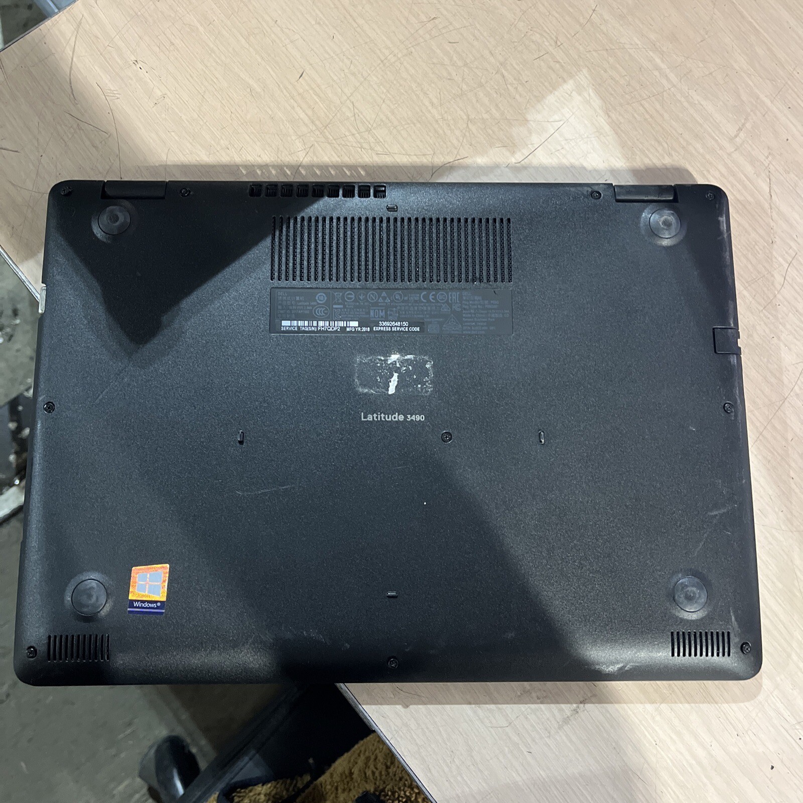 DELL LATITUDE 3490 INTEL CELERON 3865U 1.80GHZ 8GB RAM NO HD