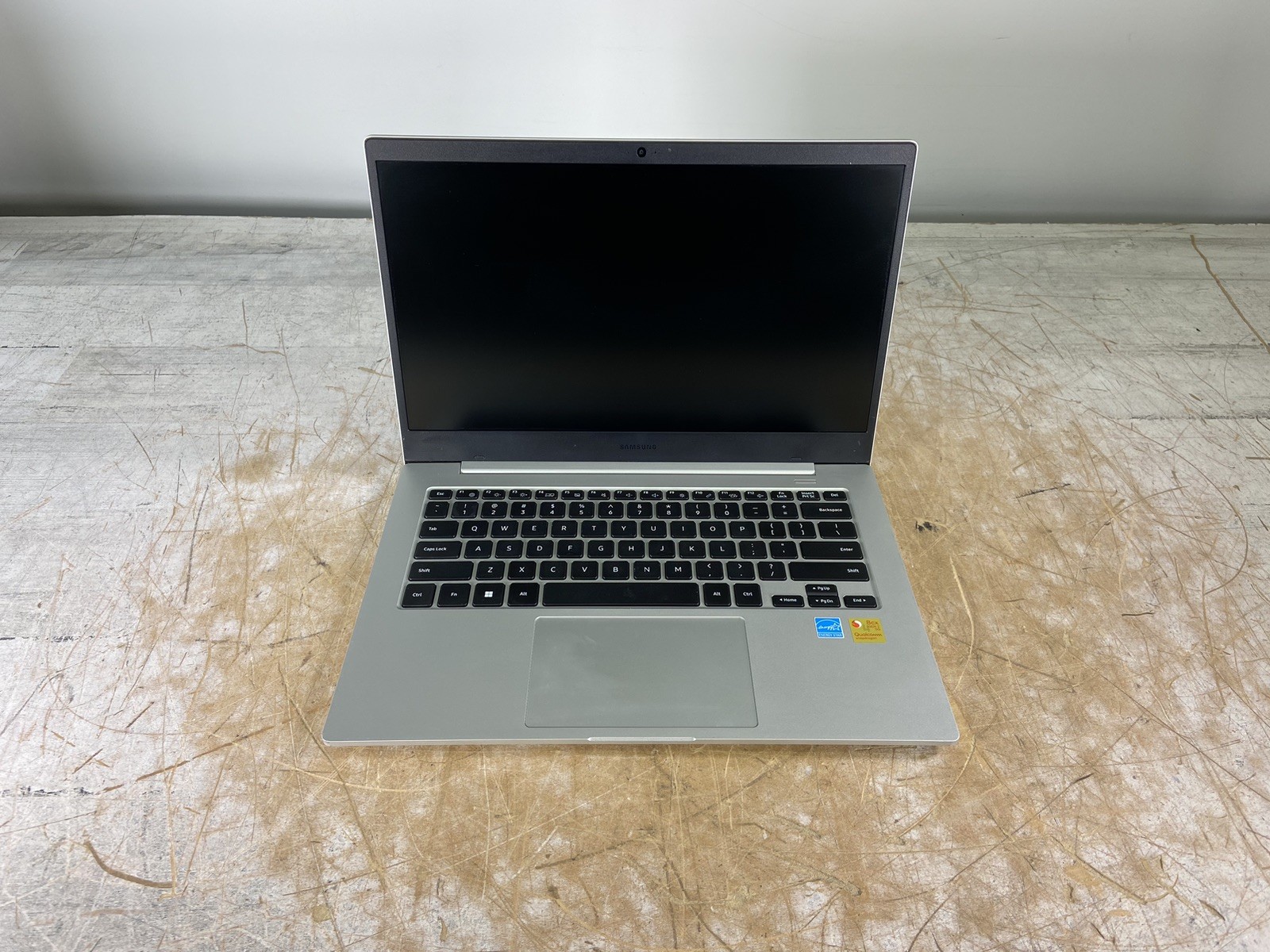 SAMSUNG GALAXY BOOK GO NP545XLA SNAPDRAGON 8CX G2 @ 3.5GHz, 8GB RAM, NO HDD/OS