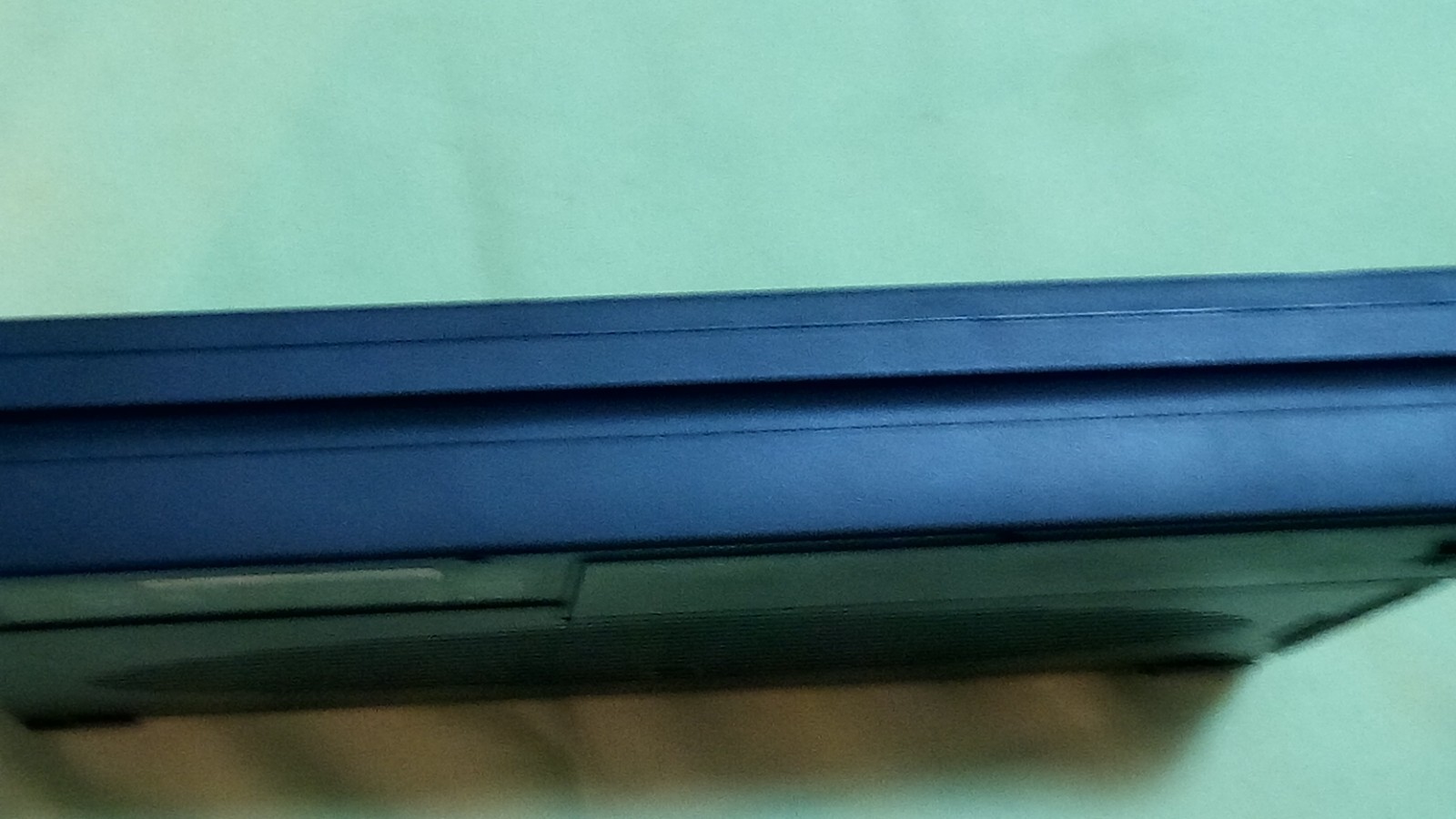 NEC READY 330T LAPTOP WIN98 266MHZ 32MB RAM 3GB HDD AS IS