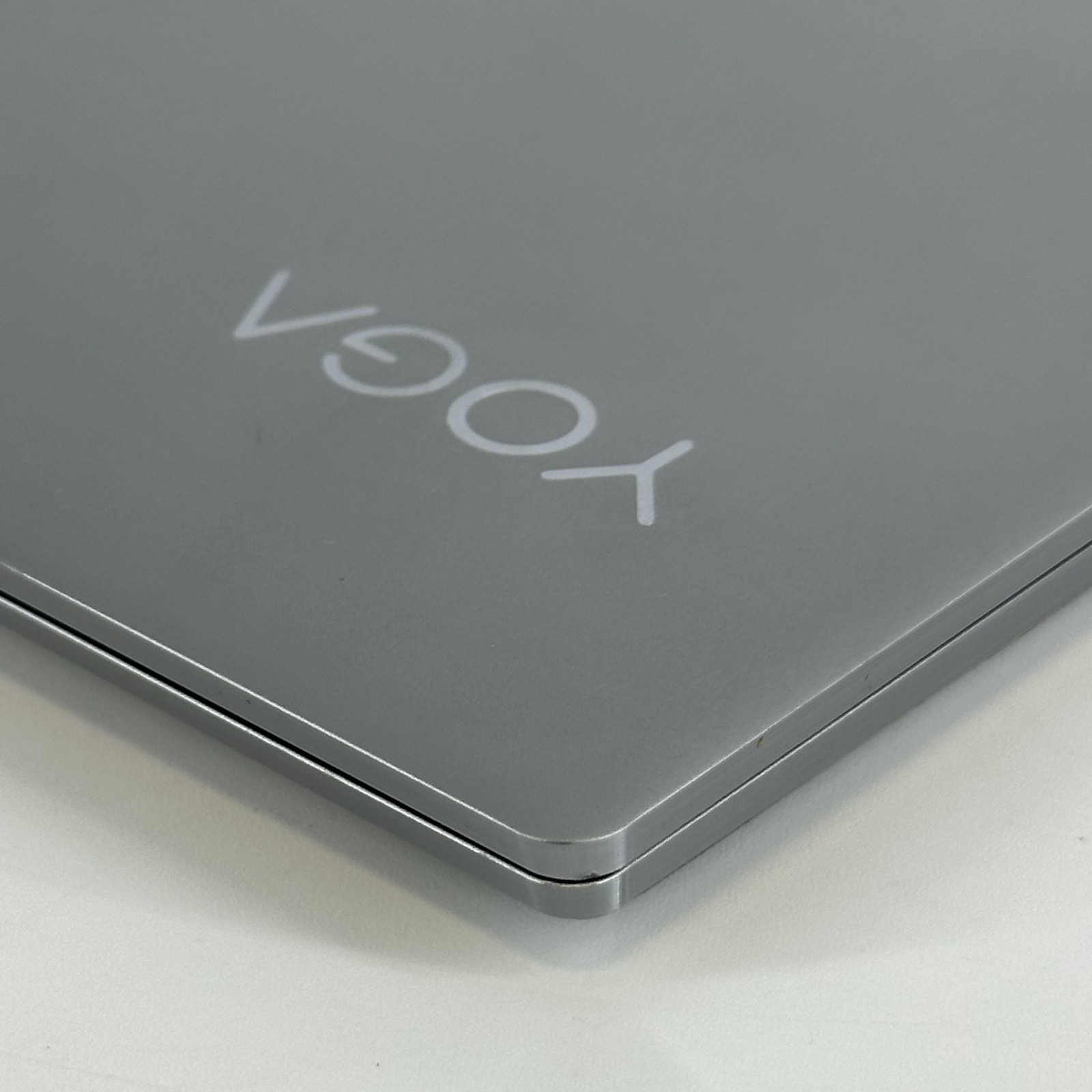 Lenovo Yoga 920 13.9 4K TOUCH i7-8550U 1.80GHz 16GB RAM 512GB SSD Good