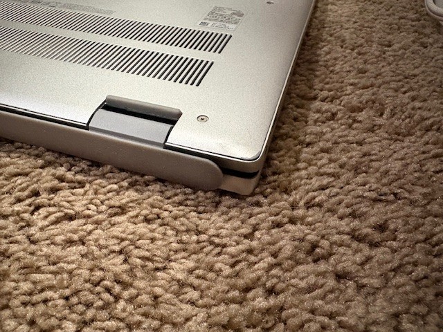 Dell Inspiron 16 5620, Intel Core i7-1255u, 16GB RAM, 512GB SSD READ DESC