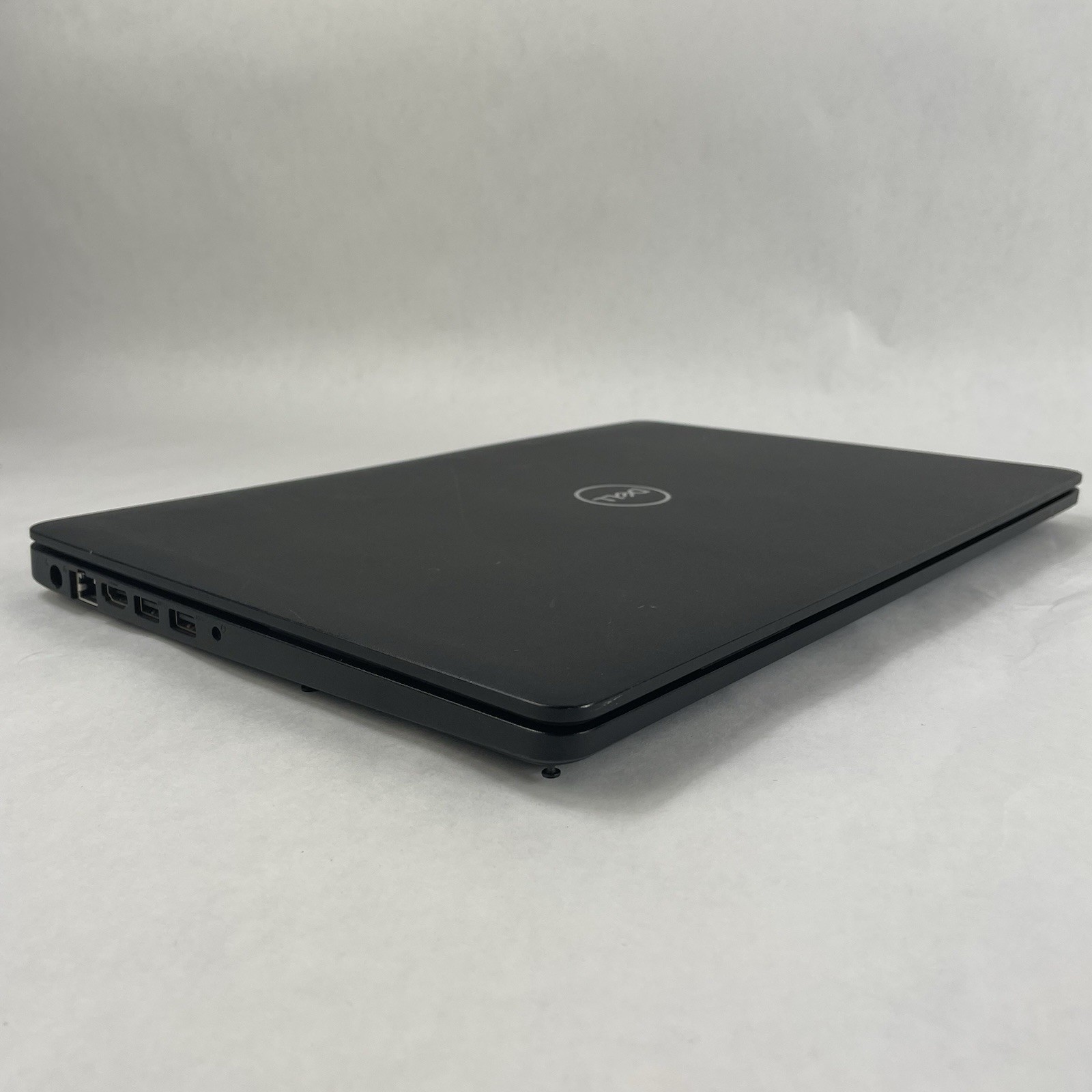 Dell Latitude 3580 15.6″ i7-7500U 2.70 GHz 8 GB RAM No SSD/OS/AC/Battery