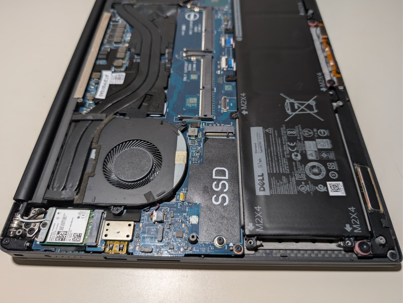 Read! Dell Precision 5540 | i7 9th Gen NO RAM | NVIDIA T2000 (From Serial)