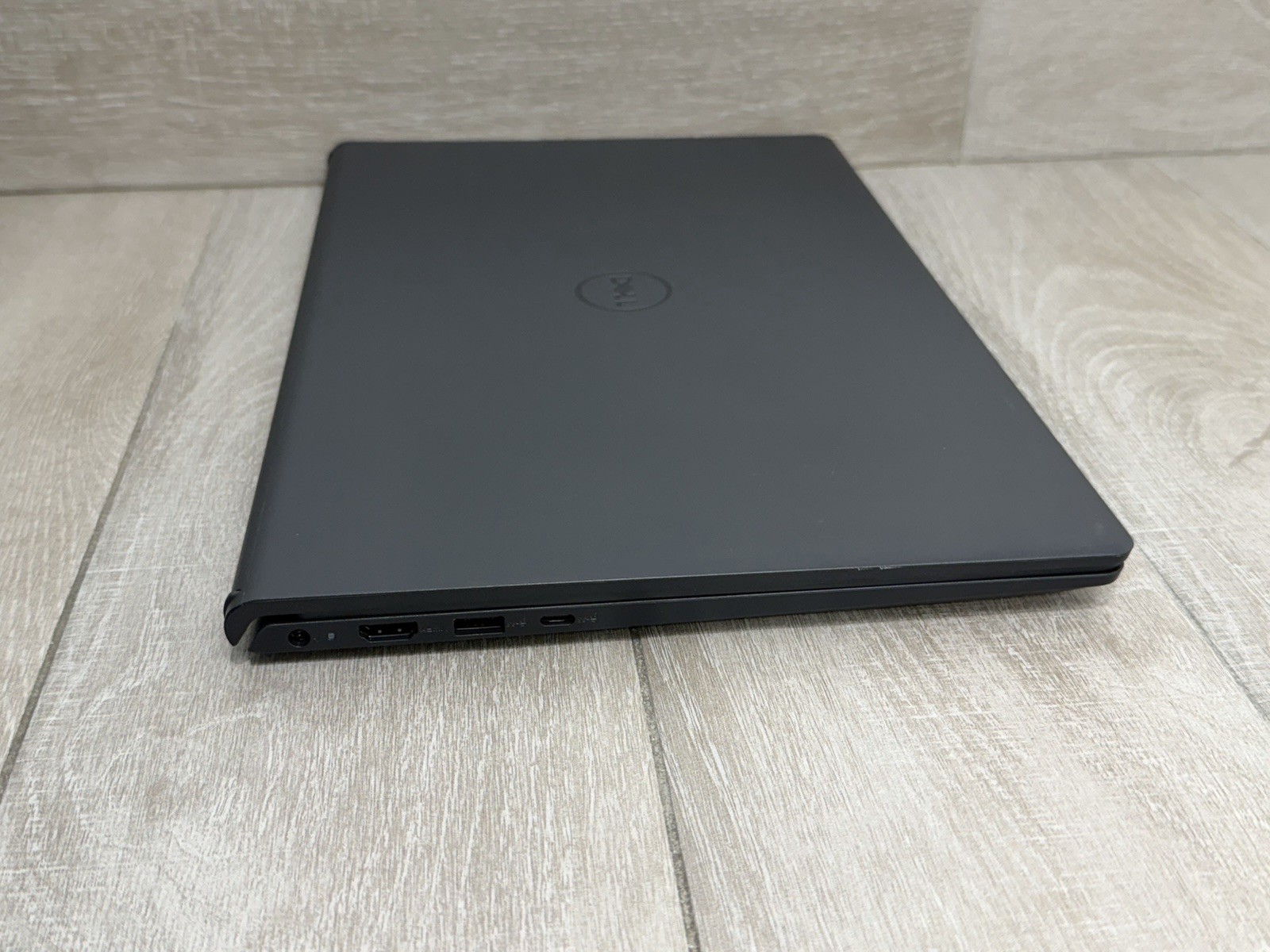 “NO POWER” Inspiron 15 3530 15.6″ Touch Laptop Core i5-1334U No Ram No SSD