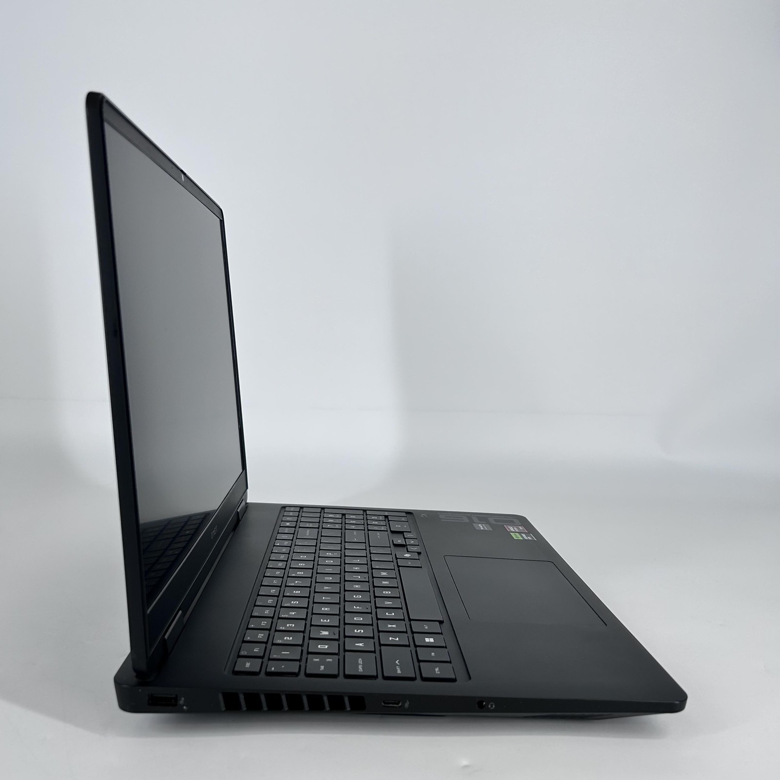 HP Omen 16 FHD+ 2.4 GHz Ryzen 9 8940HX 32GB 1TB SSD NVIDIA RTX 5060 Good